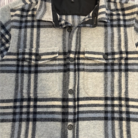Express Men's Black and Gray Plaid Shirt Jacket - Picture 3 of 9
